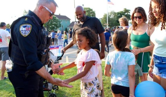 Community Spirit Shines at Morton Grove’s National Night Out