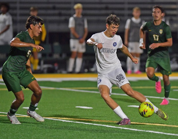 Geneva’s Gabe Barwiolek Shines in Season Opener