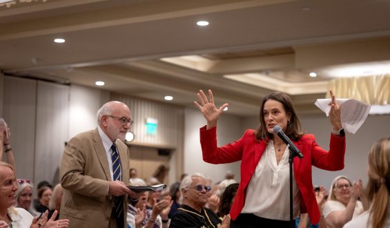 Californians Rally Against Federal Coastal Control