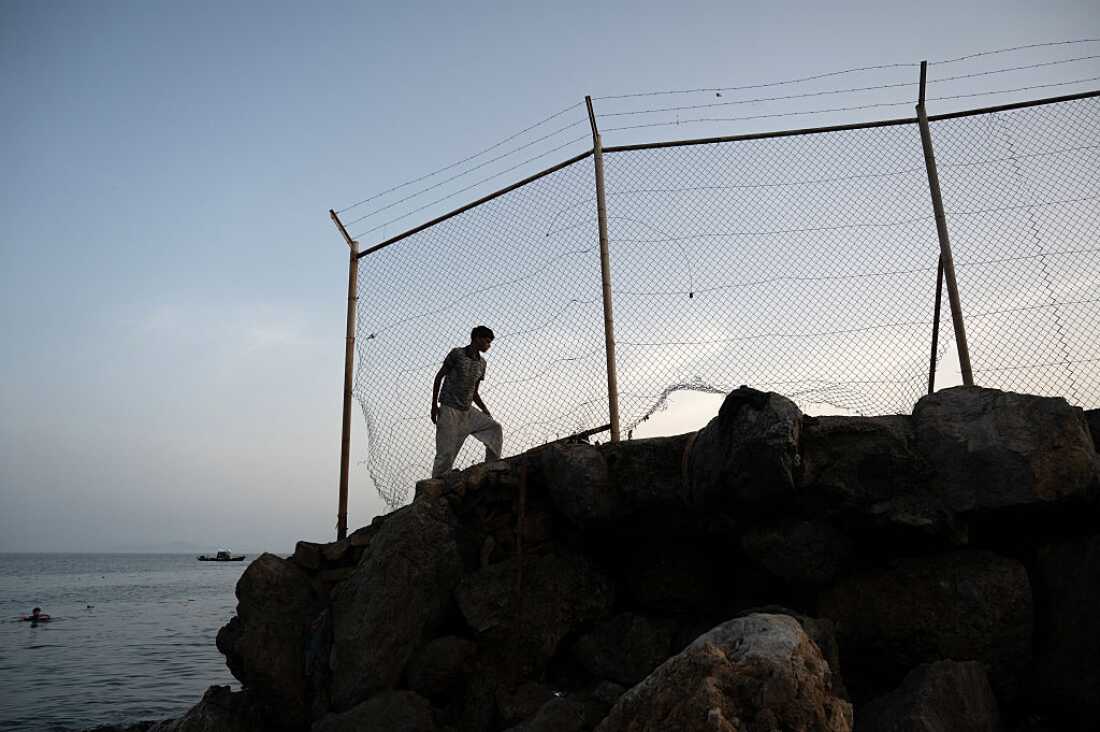 Spain Faces Migrant Crisis at Ceuta Enclave