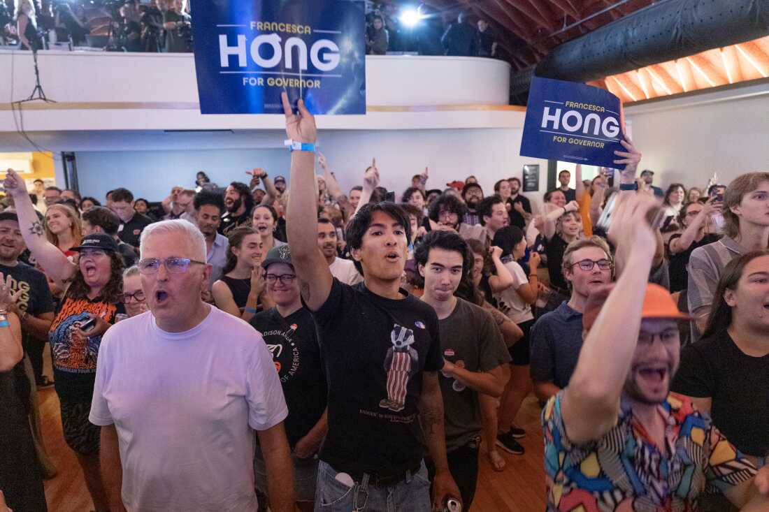 Swing Voters Show Openness to Socialist Ideals Amid Economic Concerns