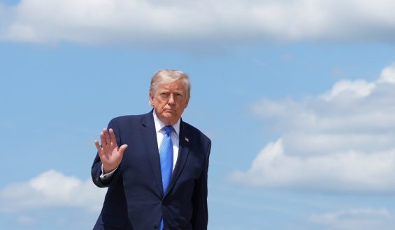 President Trump Faces Economic Discontent Amid West Coast Tour