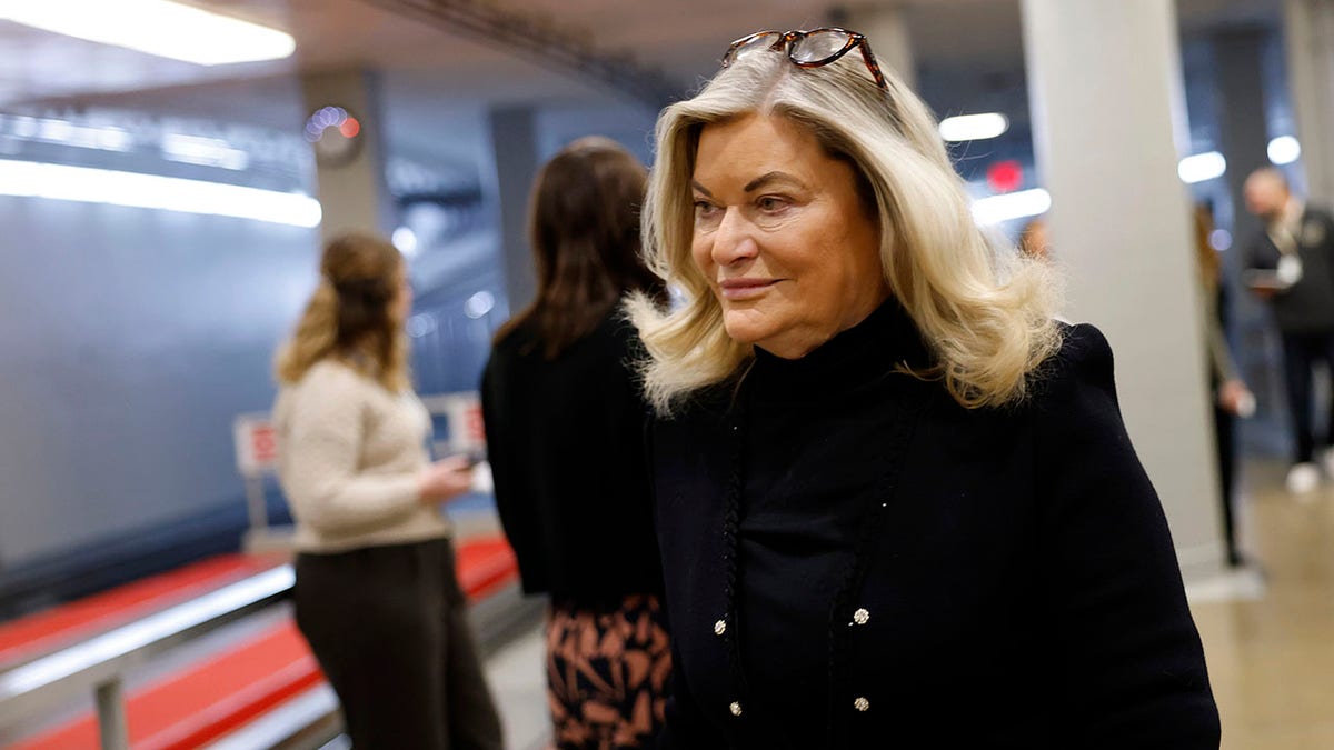 Senator Lummis Urges CLARITY Act to Retain Crypto in the U.S.