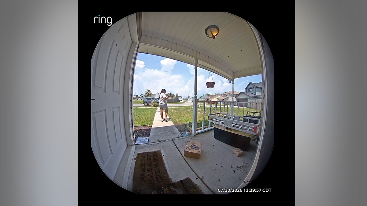 Florida Delivery Driver’s Package Throw Goes Viral