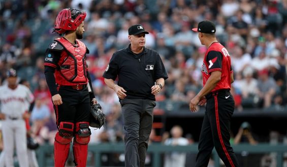 Managerial Error Costs White Sox as Bullpen Strains Further