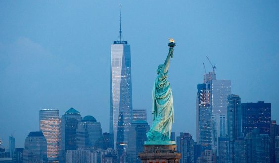 Two Die After Boat Capsizes Near Liberty Island