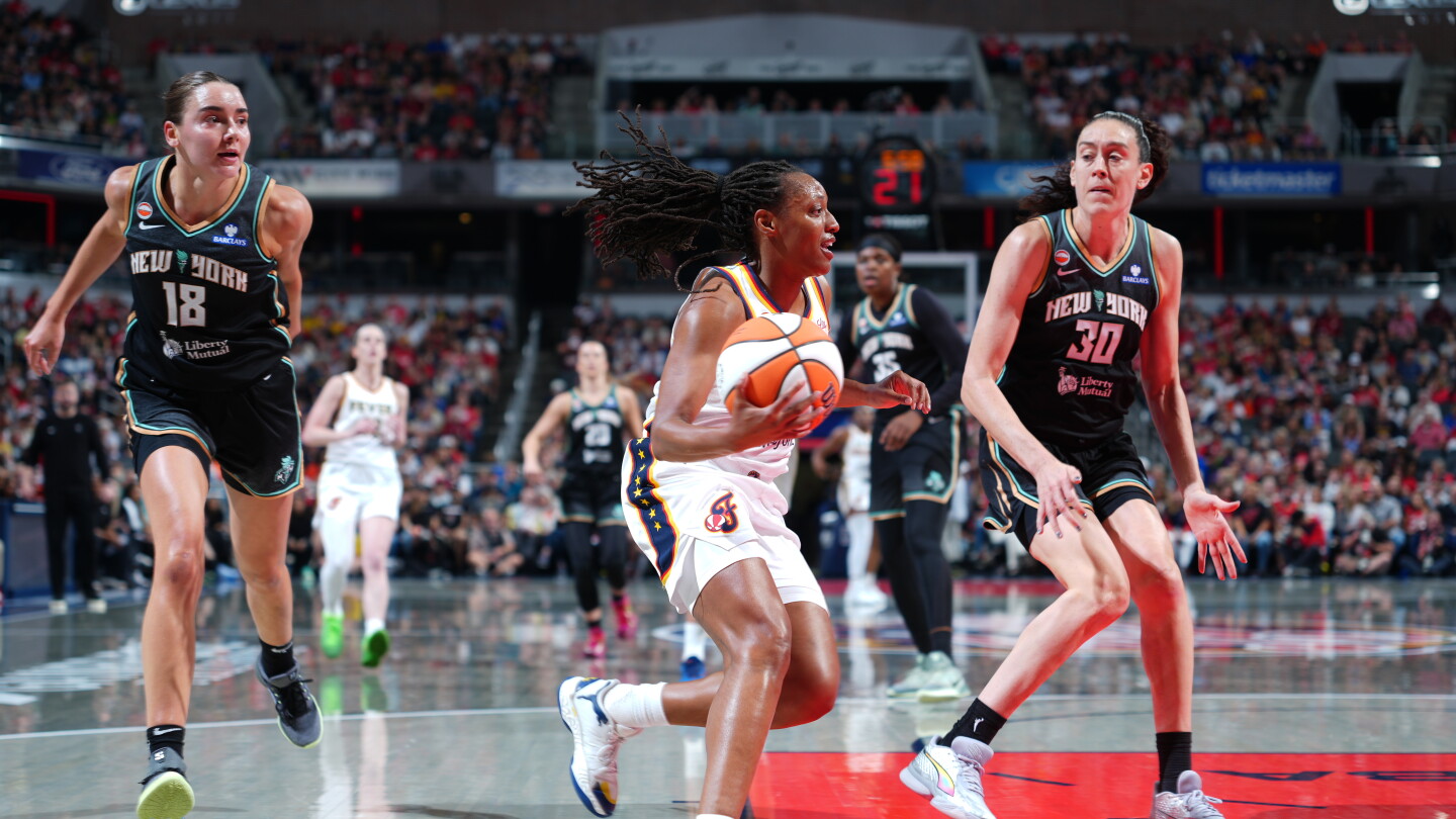 Indiana Fever Secures Victory Over New York Liberty