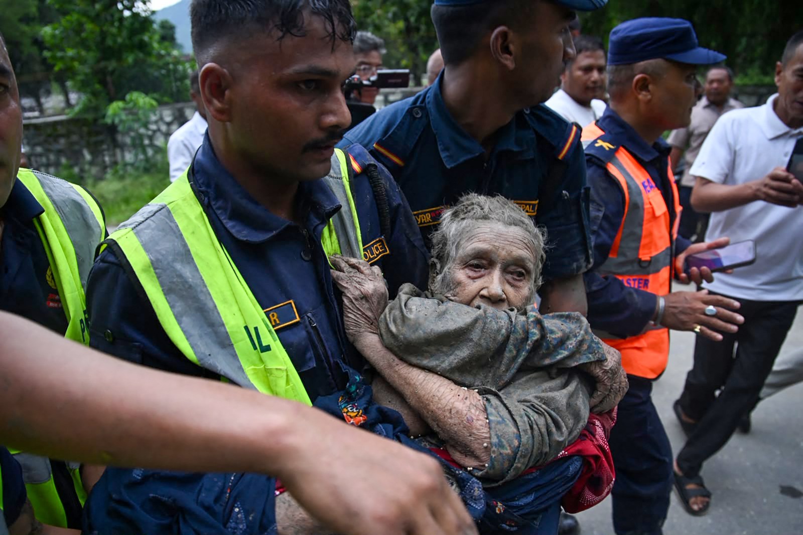 San Francisco Couple Survives Nepal-Tibet Floods as Hundreds Missed