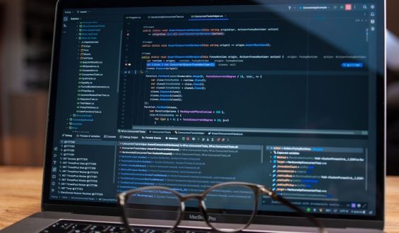 Anthropic’s New AI Model Sparks Safety Concerns