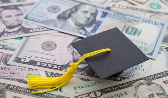 Debate Over Federal Student Loan Interest Rate Proposals