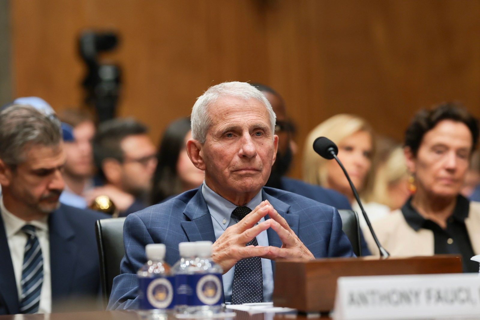 Fauci’s Text Messages Reveal COVID-19 Vaccination Discussions