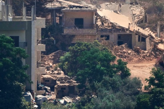 Israel Launches Strikes in Southern Lebanon Amid Ceasefire Violations
