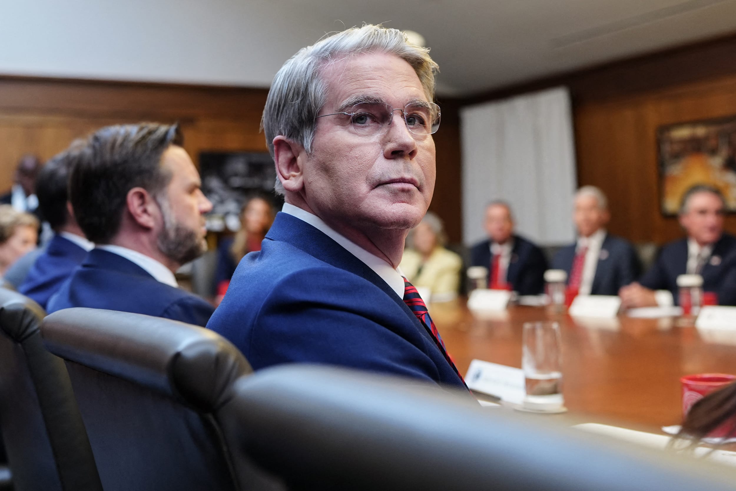 U.S. Prepares Major Economic Measures Against Iran