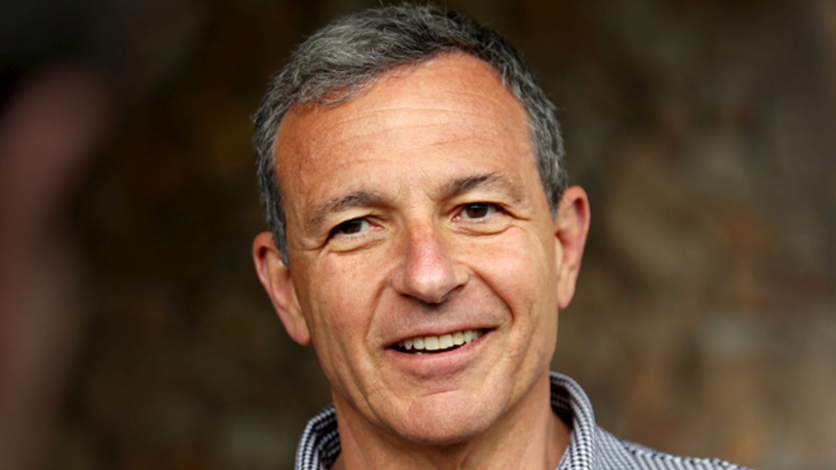 Bob Iger, Once a Clippers Fan, Buys Stake in the Los Angeles Lakers