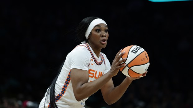 Kelsey Plum Traded to Mercury, Aneesah Morrow Joins Tempo