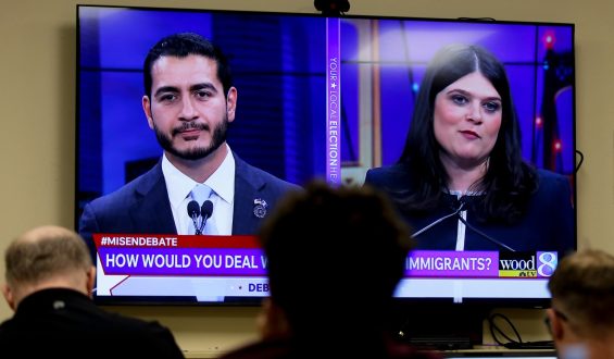 Michigan Democrats Tackle Key Senate Primary