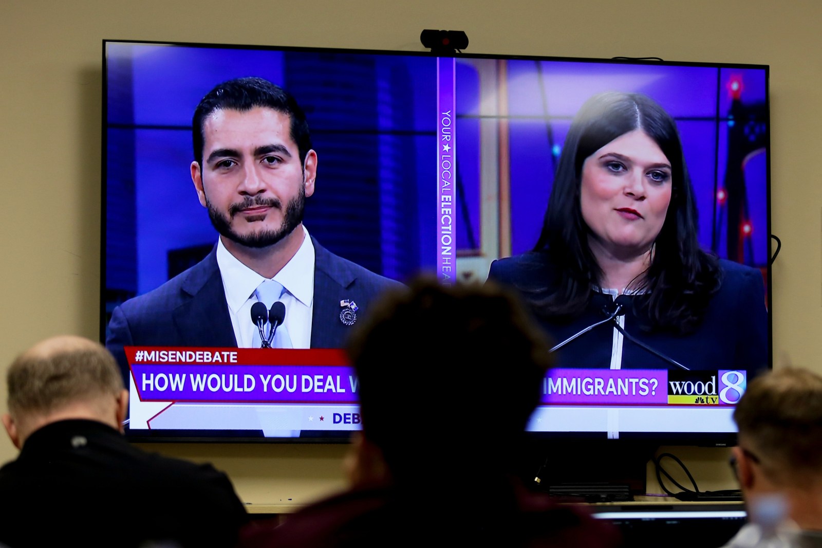 Michigan Democrats Tackle Key Senate Primary