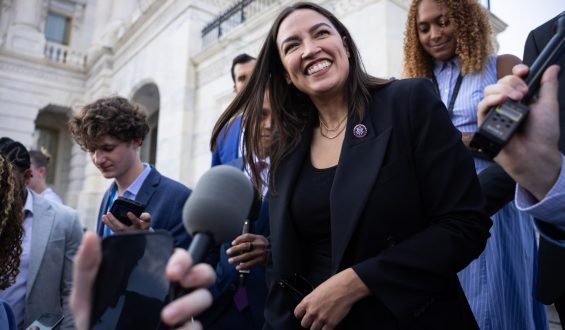 Ocasio-Cortez Surpasses Newsom in 2028 Democratic Prediction Markets