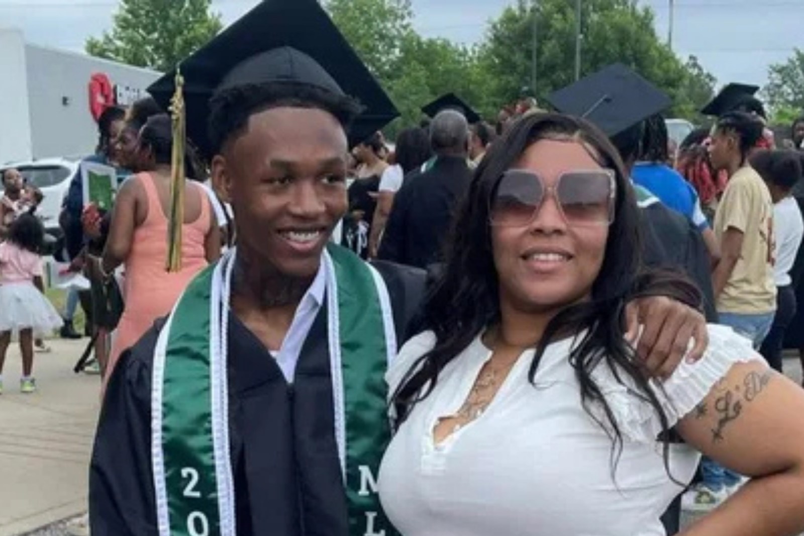 Autopsy Raises Concerns in Shooting of Tennessee Man by National Guard