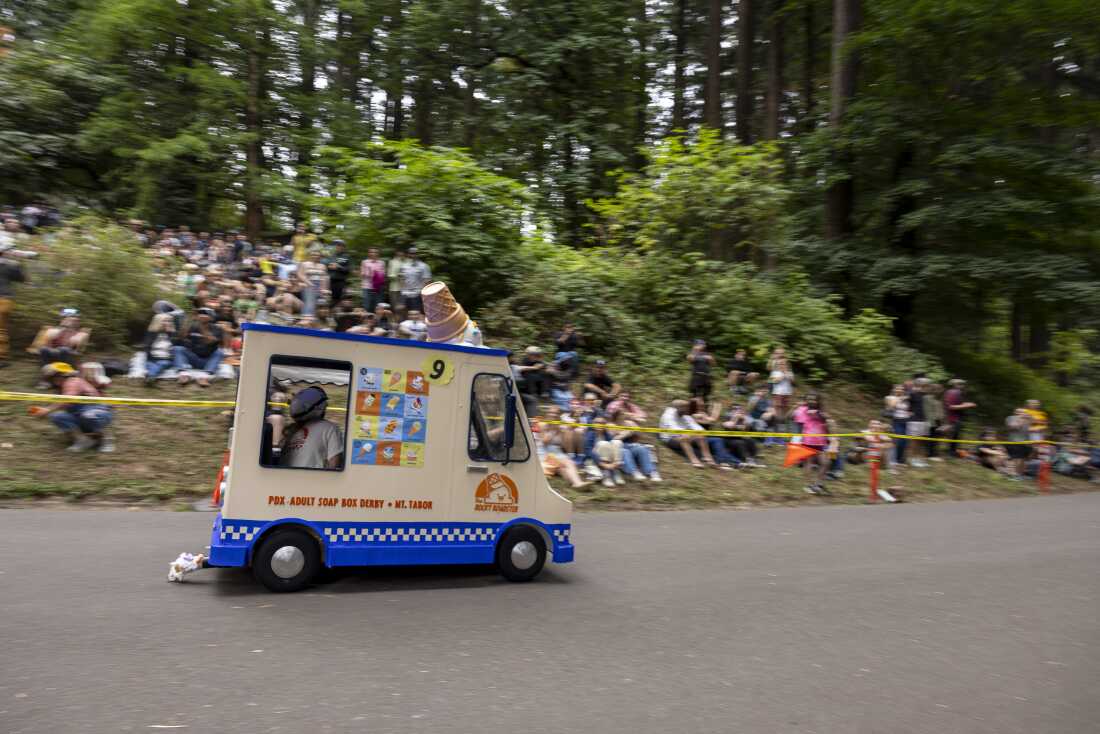 The 27th Portland Adult Soap Box Derby: A Celebration of Creativity and Community