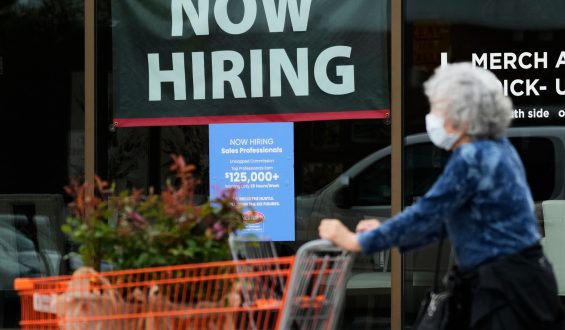 U.S. Jobless Claims Increase, But Layoffs Stay Low