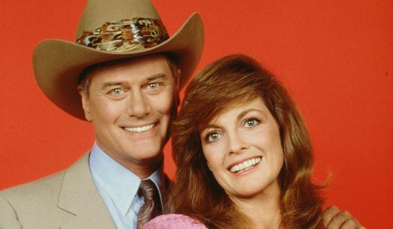 Linda Gray Reflects on ‘Dallas’ and Auction of Iconic Memorabilia