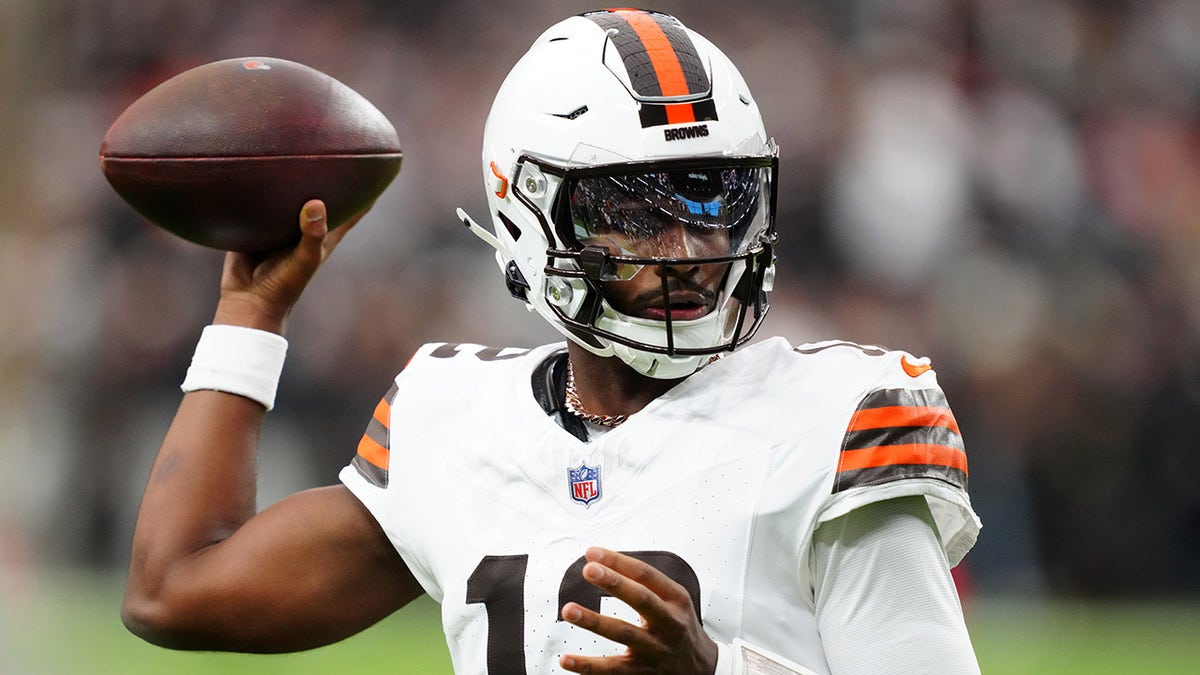 Shedeur Sanders Faces Uphill Battle in Browns Quarterback Competition