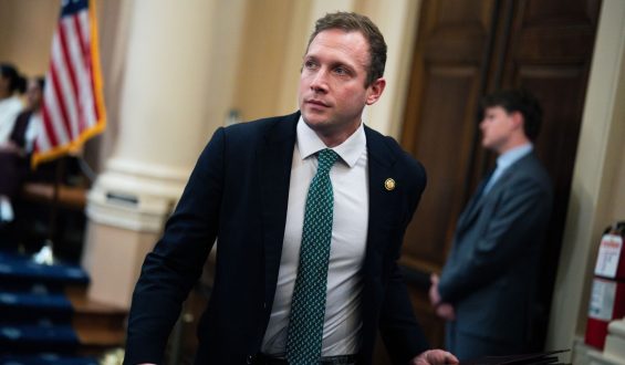 Complications in Max Miller’s Reelection Amid Resignation Calls