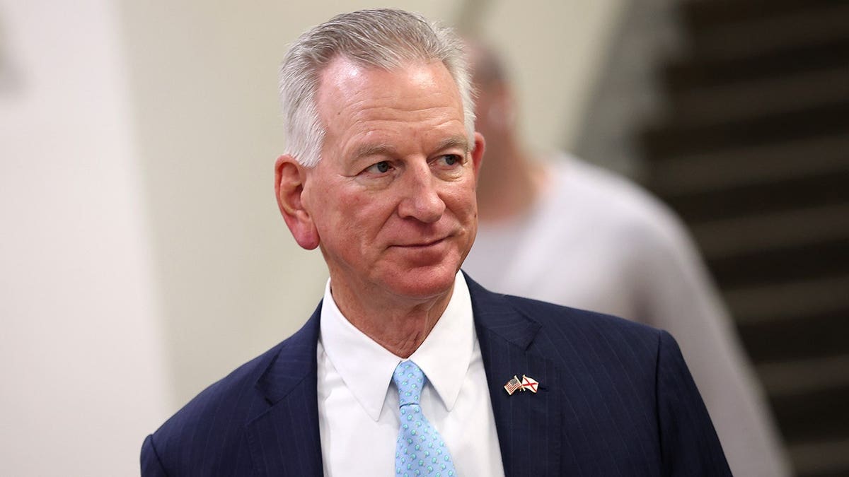 Senator’s Military Promotion Blockade Sparks Political Debate