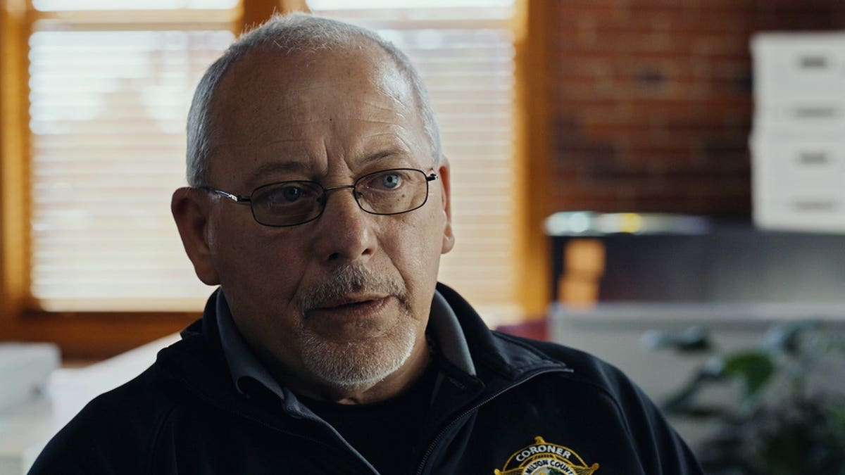Investigation Continues at Fox Hollow Farm: Coroner Seeks Truth from Key Figure