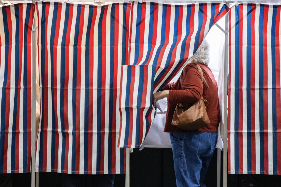 Trump Administration Offers Pre-Midterm Election Security Assistance