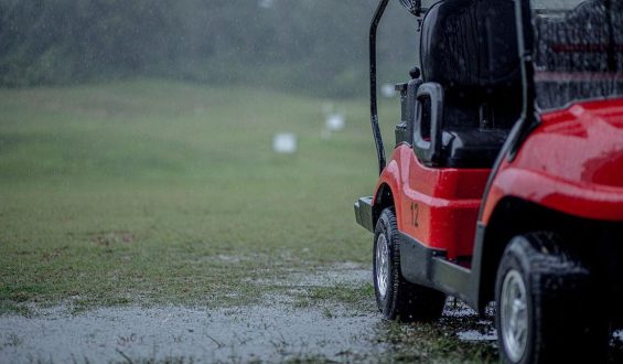 Ohio Golfer’s Close Call with Lightning Captured on Video