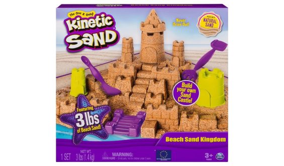 Choosing the Best Kinetic Sand Set for Indoor Fun