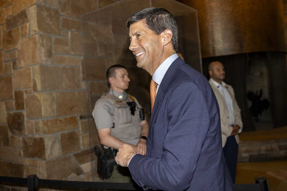 Federal Reserve Chairman Discusses Inflation and Interest Rates at Jackson Hole