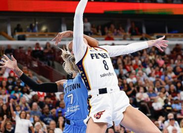Fever Coach Faces Criticism Amid Player Controversies