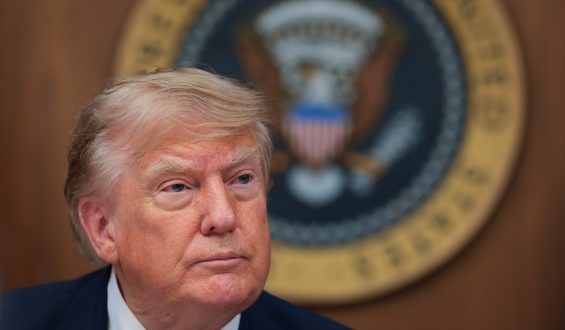 Trump Revives Longstanding Feud with Rosie O’Donnell