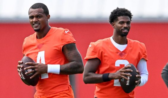 Browns’ Quarterback Competition Heats Up in Preseason