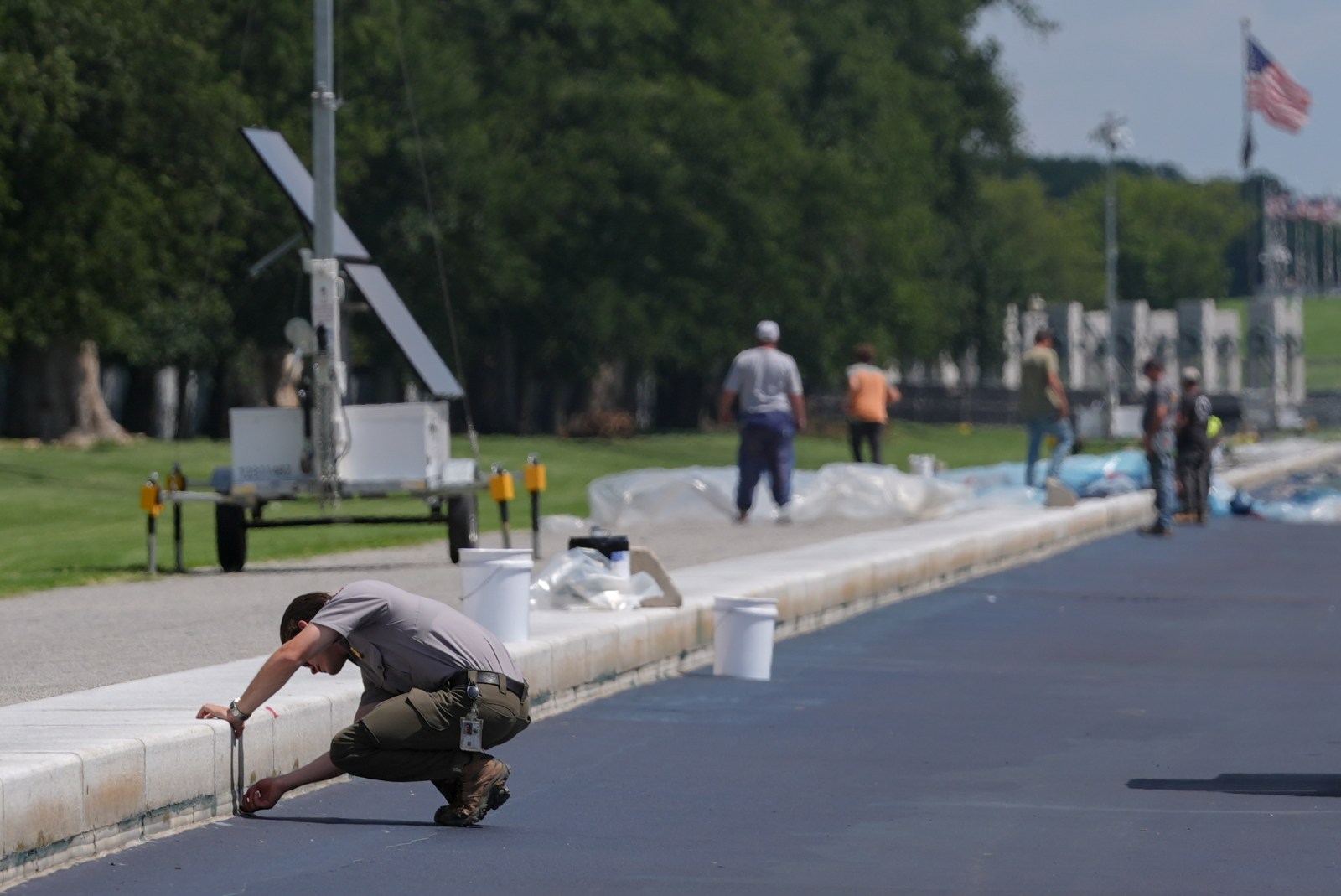 Dispute Over Damage to Lincoln Memorial Reflecting Pool