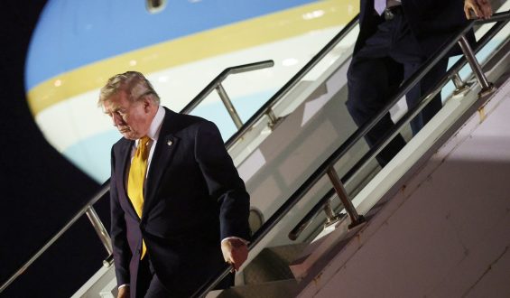Concerns Rise Over President Trump’s Secret Aircraft Switch in Turkey