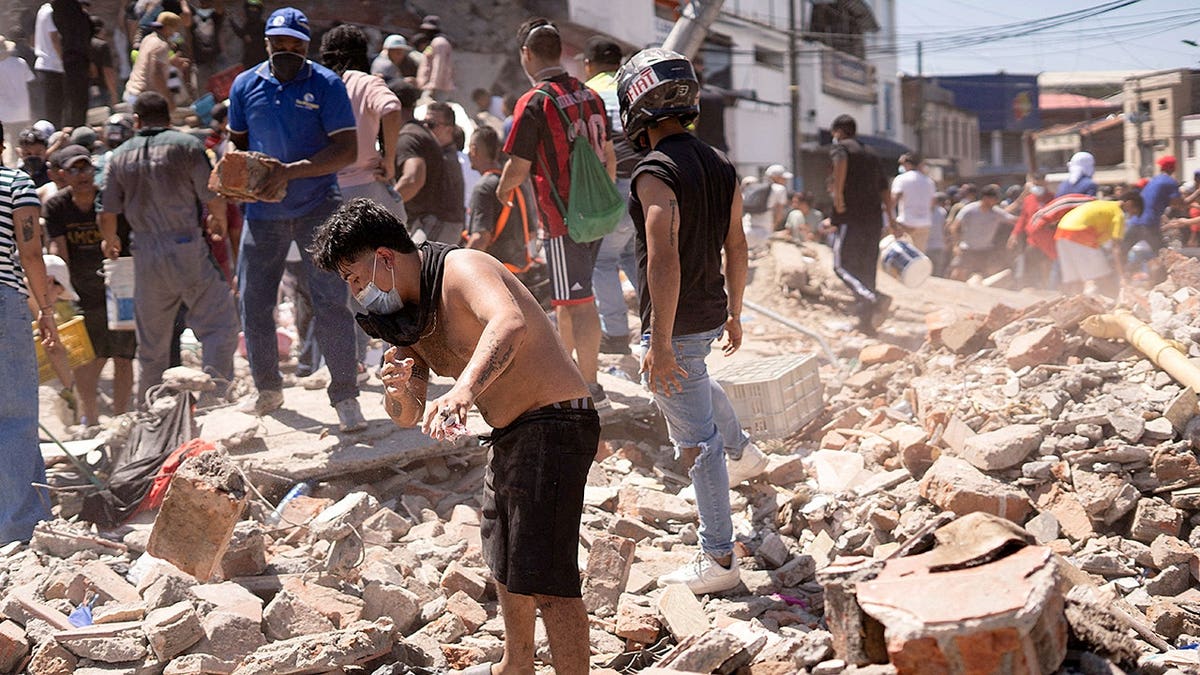 Devastating Earthquake Strikes Western Colombia