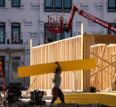 AI Data Centers Strain U.S. Homebuilding Workforce
