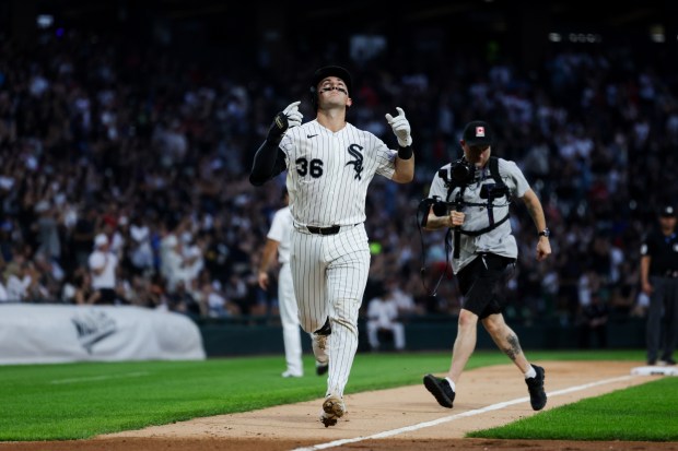 White Sox Shine in 5-0 Victory Over Reds