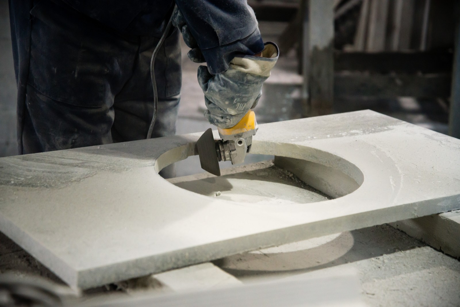 Silicosis Concerns Among California Countertop Workers