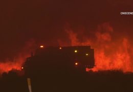 Thousands Return as Efforts Continue to Contain Reno Wildfire