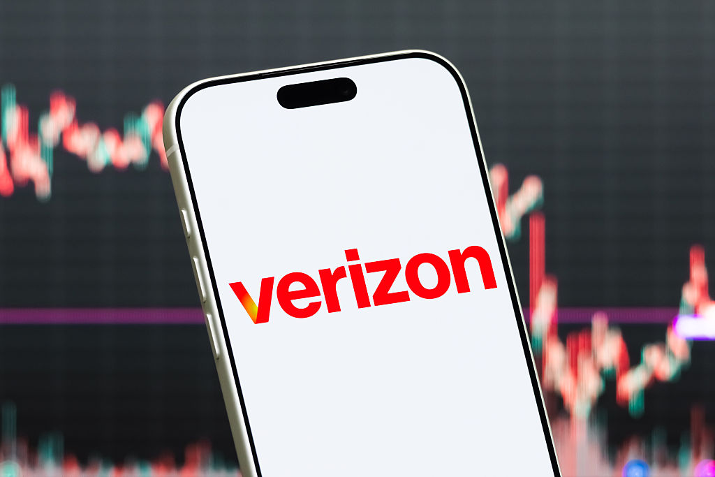 Widespread Verizon Service Outages Reported in the U.S.