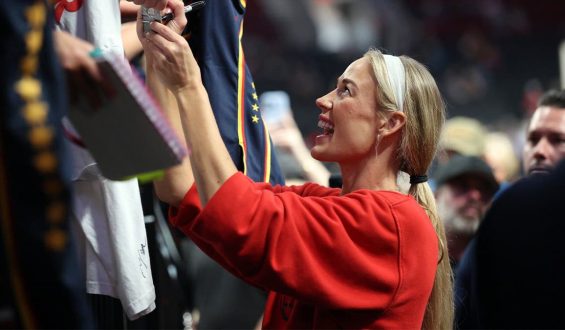 Tension at WNBA Game as Women’s Sports Advocates Confronted