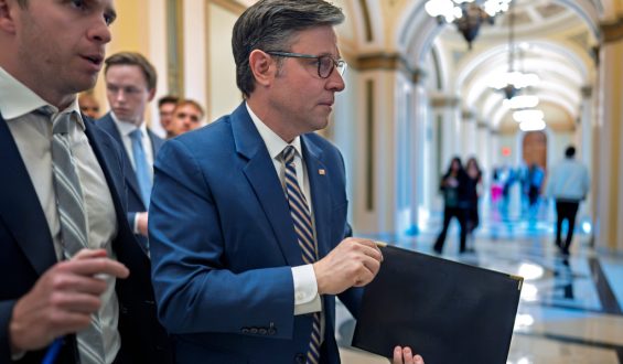Congress Struggles with Budget Talks Amid Upcoming Recess