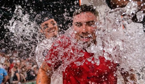 Red Sox Top White Sox in 13-Inning Battle