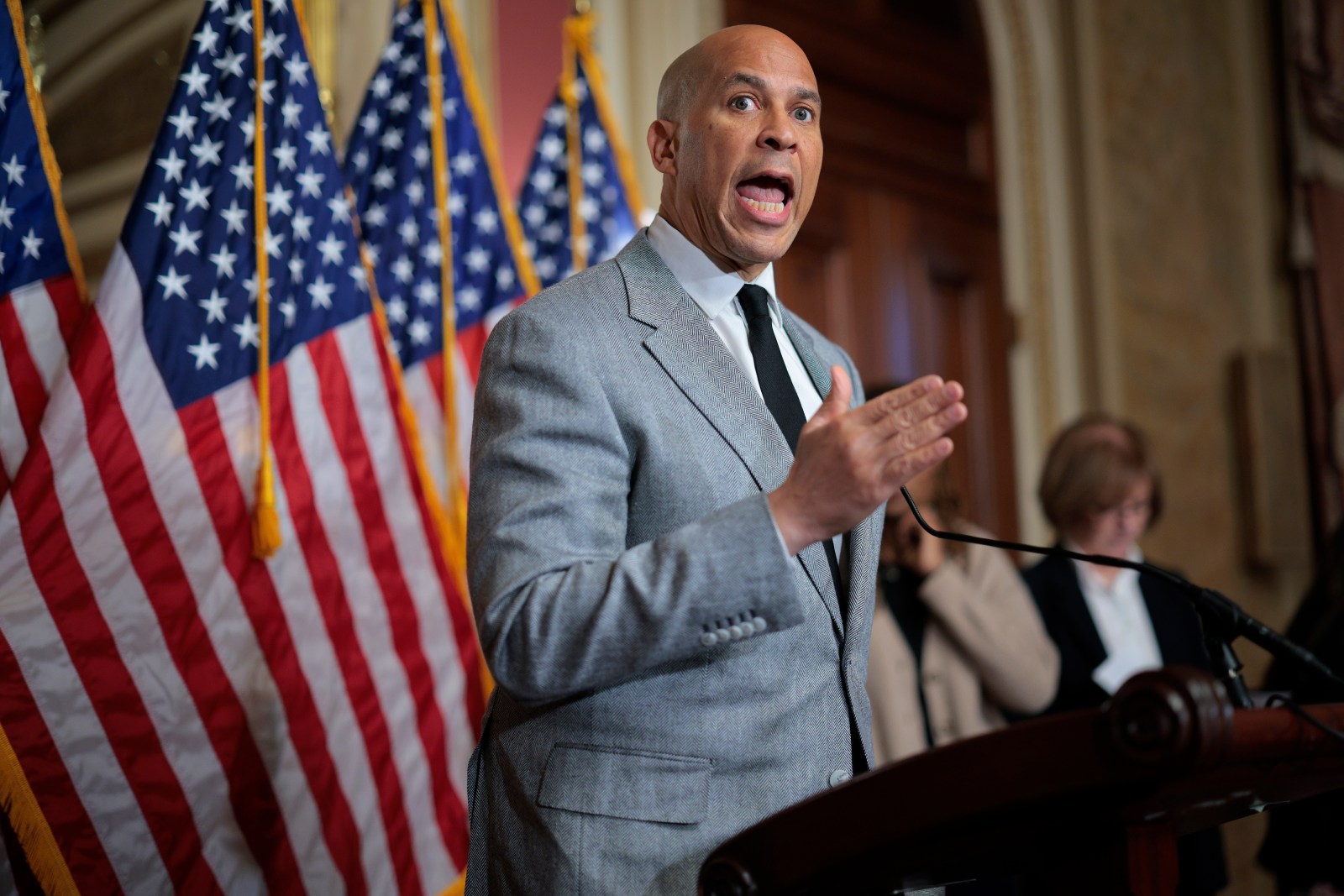 Senate Proposal Seeks to Expand Nutritional Assistance for Low-Income Mothers