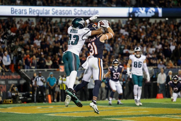 Chicago Bears Dominate with Three Takeaways Against Eagles